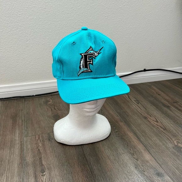 Teal Baseball Cap with Marlin Logo - Picture 1 of 13